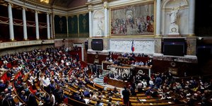 France: le senat adopte le texte "pouvoir d'achat" en premiere lecture
