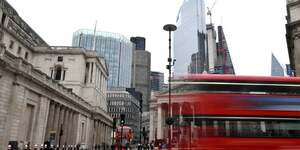 Gb: la banque d'angleterre releve son taux directeur d'un demi-point malgre le risque d'une recession longue