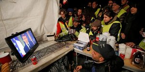 Gilets jaunes, allocution télévision, Emmanuel Macron,