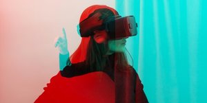 H318-p10, French Tech 120, réalité virtuelle, VR, iStock