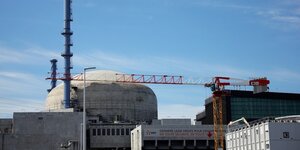 La centrale nucleaire de flamanville 3 epr dans le nord-ouest de la france