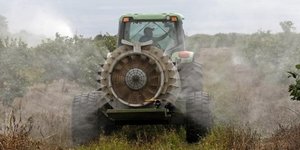 La france vise une reduction de l'usage des pesticides de 50% en dix ans