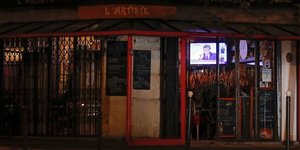 Le couvre-feu applique des vendredi minuit