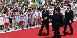 Le president russe vladimir poutine en visite en coree du nord