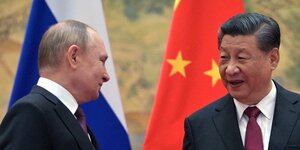 Le president russe vladmir poutine et le president chinois xi jinping a pekin