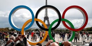 Les anneaux olympiques a paris, ou auront lieu les jo de 2024