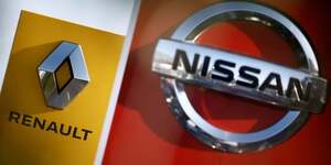 Logos des constructeurs automobiles nissan et renault a saint-nazaire