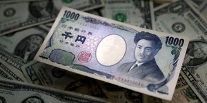 Photo d& 39 archives: le yen japonais et le dollar americain