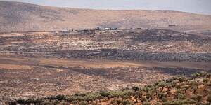 PrEs du village de Taybeh, oU selon les habitants, les colons israEliens ont commencE A construire des maisons.