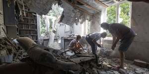 Ukraine : à Kherson, la vie malgré tout