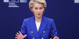 Ursula Von der Leyen LTD79